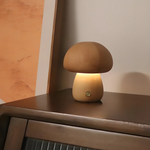 Lampe de chevet portable en bois de couleur crème en forme de champignon